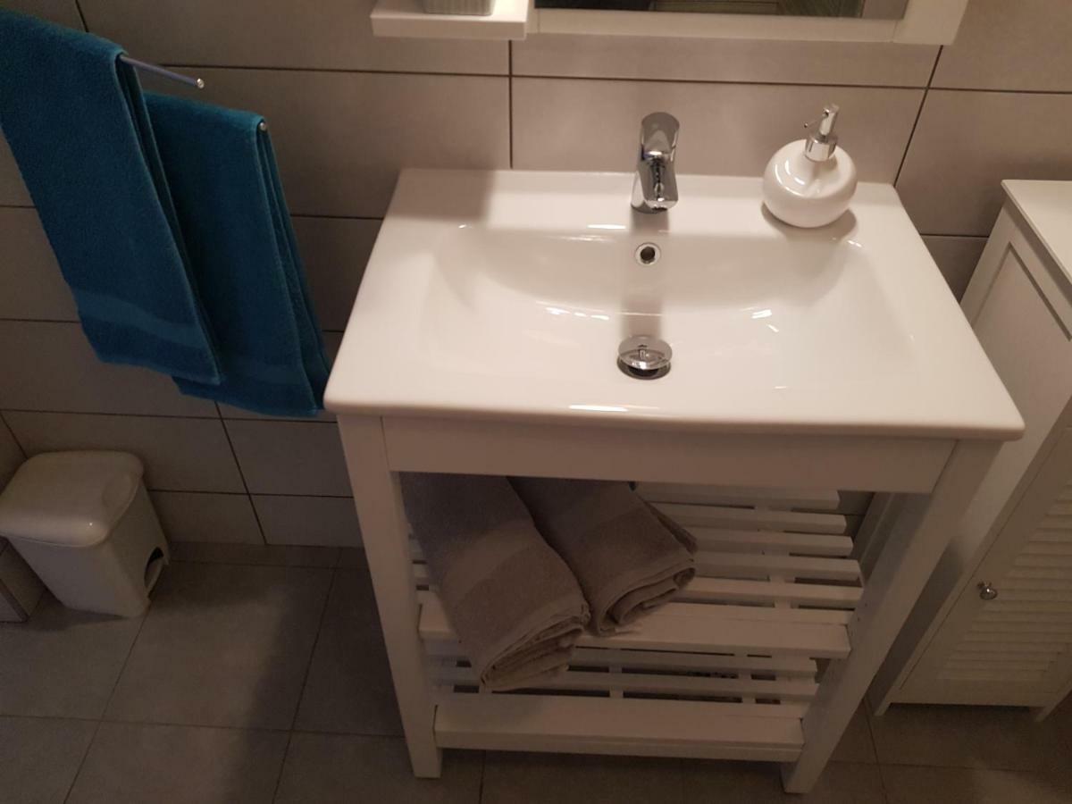 L&M Studio Apartman Apartment Pula Bagian luar foto